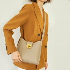 中华老字号 东阿阿胶桃花姬阿胶糕300g